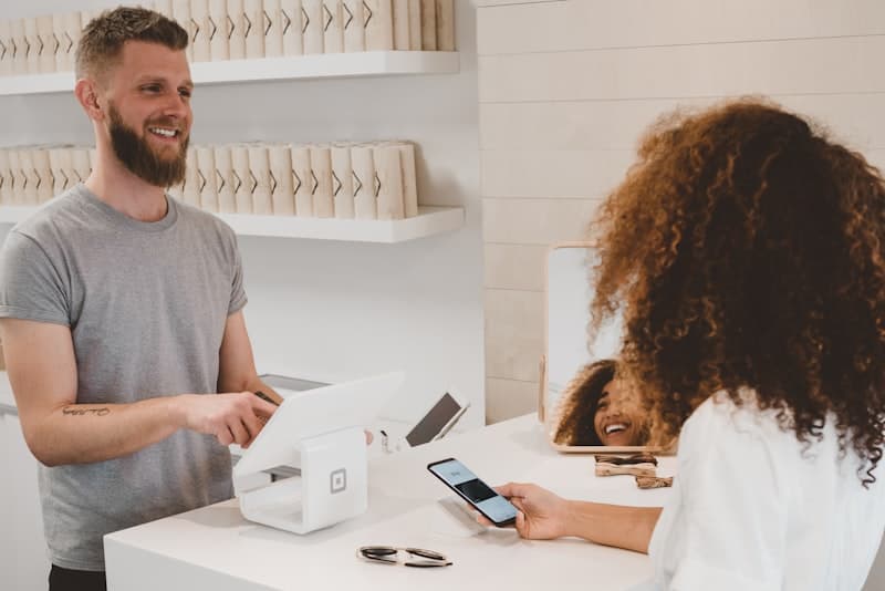 Retail & FinTech